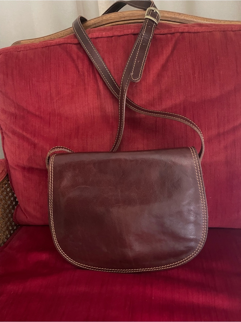 Classic Brown Leather Saddle Crossbody Bag. Bought in Italy